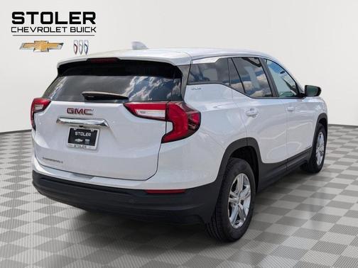 Summit White 2024 GMC Terrain SLE