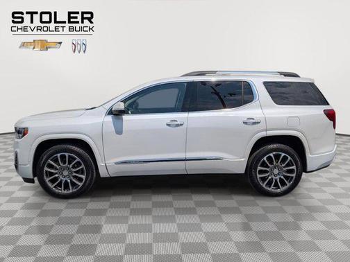 White Frost Tricoat 2022 GMC Acadia Denali