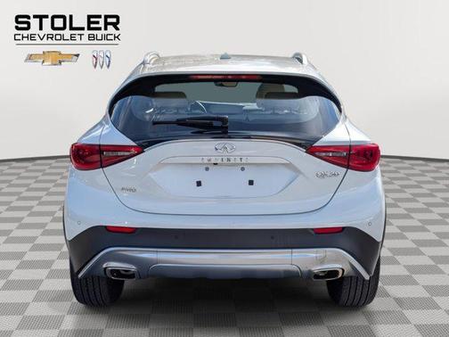 2019 INFINITI QX30 LUXE