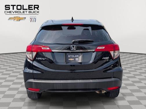 Crystal Black Pearl 2019 Honda HR-V LX