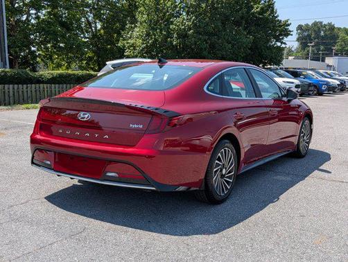 2023 Hyundai SONATA Hybrid SE