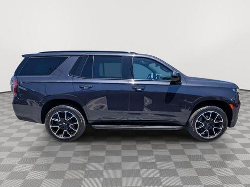Dark Ash Metallic 2023 Chevrolet Tahoe 4WD RST