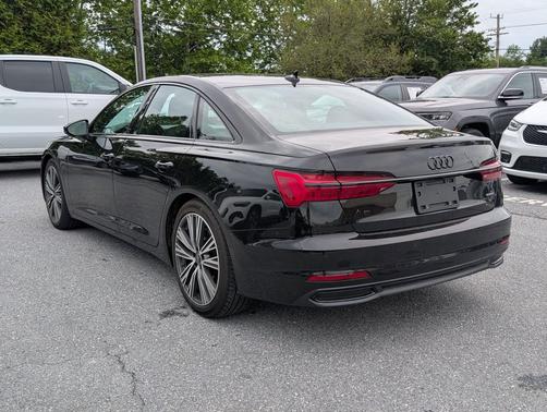 Mythos Black Metallic 2023 Audi A6 45 Premium