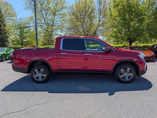 Radiant Red Metallic II 2022 Honda Ridgeline RTL-E