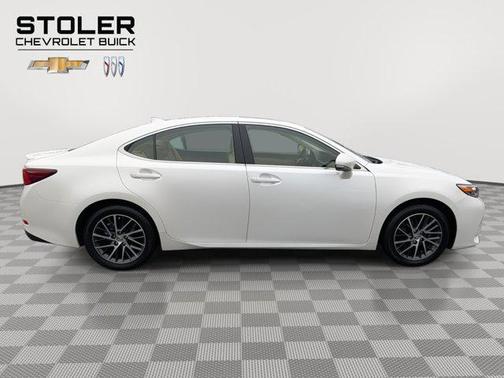 2016 Lexus ES 350 Base