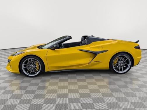 Competition Yellow Tintcoat Metallic 2025 Chevrolet Corvette Z06