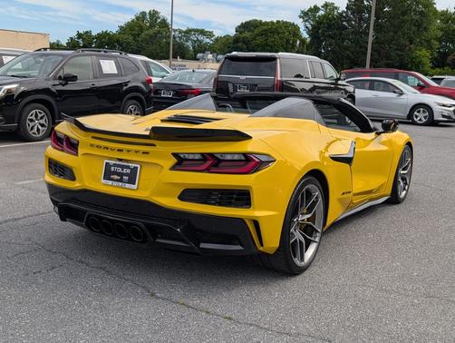 Competition Yellow Tintcoat Metallic 2025 Chevrolet Corvette Z06