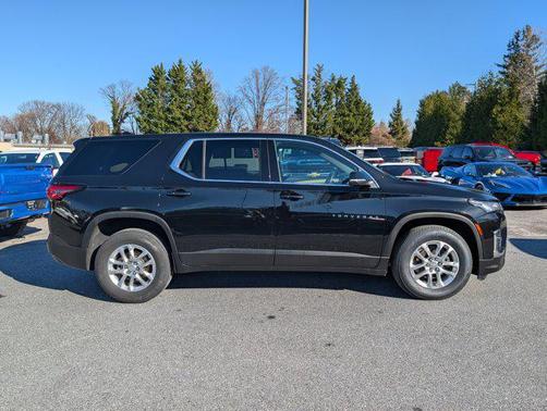 2023 Chevrolet Traverse LS