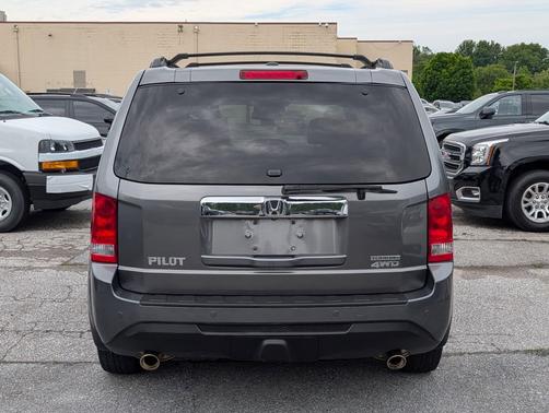 Polished Metal Metallic 2013 Honda Pilot Touring