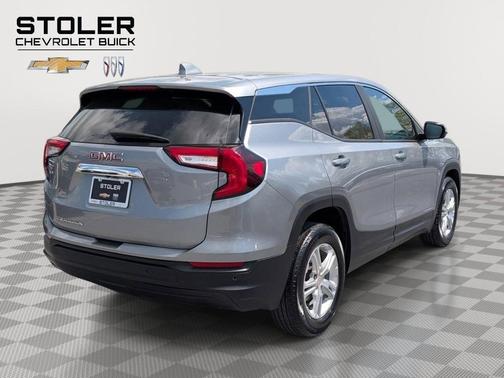 Sterling Metallic 2024 GMC Terrain SLE