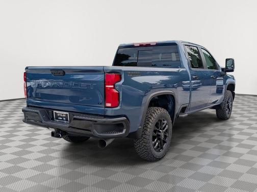Lakeshore Blue Metallic 2026 Chevrolet Silverado 2500 LT
