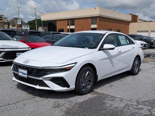2025 Hyundai ELANTRA HEV Blue