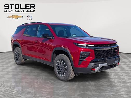Radiant Red Tintcoat 2026 Chevrolet Traverse AWD Z71