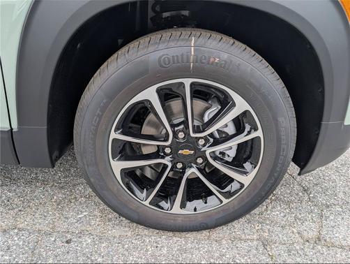 Cacti Green 2026 Chevrolet Trailblazer LT