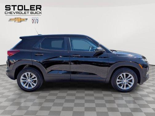Mosaic Black Metallic 2022 Chevrolet Trailblazer LS