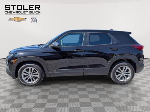 Mosaic Black Metallic 2022 Chevrolet Trailblazer LS