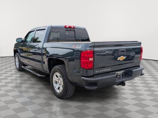 Graphite Metallic 2017 Chevrolet Silverado 1500 2LT