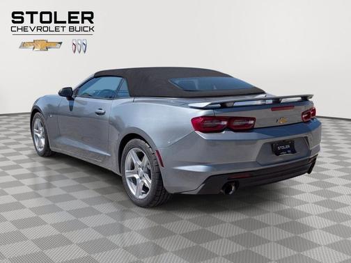 Sharkskin Metallic 2023 Chevrolet Camaro 1LT