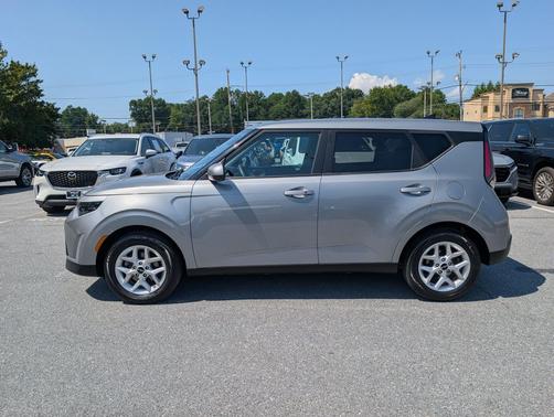 Steel Gray 2024 Kia Soul S