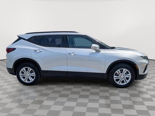 Silver Ice Metallic 2021 Chevrolet Blazer 2LT