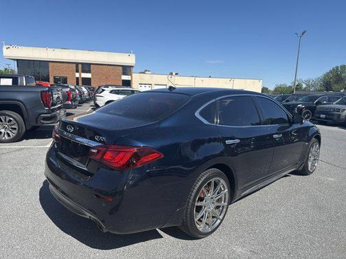 2016 INFINITI Q70L 3.7X