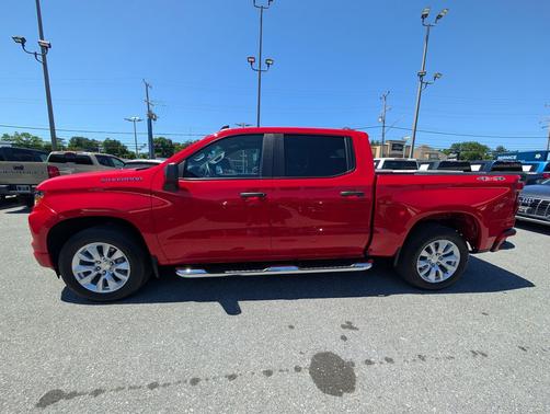 Red Hot 2022 Chevrolet Silverado 1500 Custom