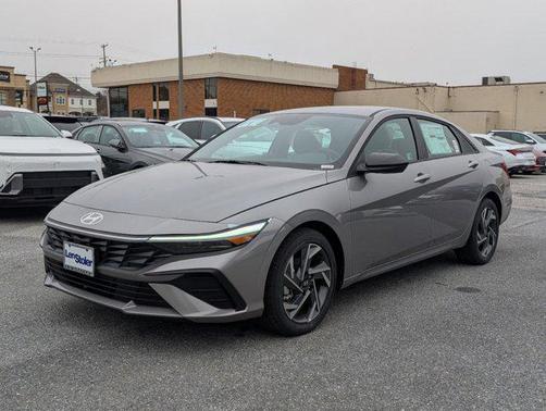 2025 Hyundai ELANTRA Sport