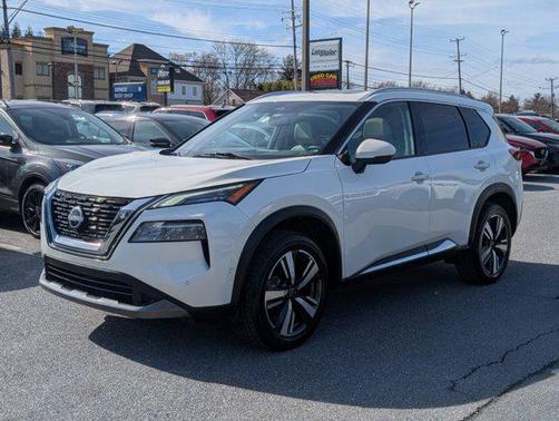 2023 Nissan Rogue SL