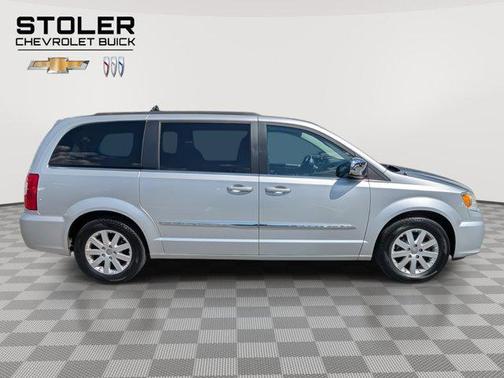2011 Chrysler Town & Country Touring-L