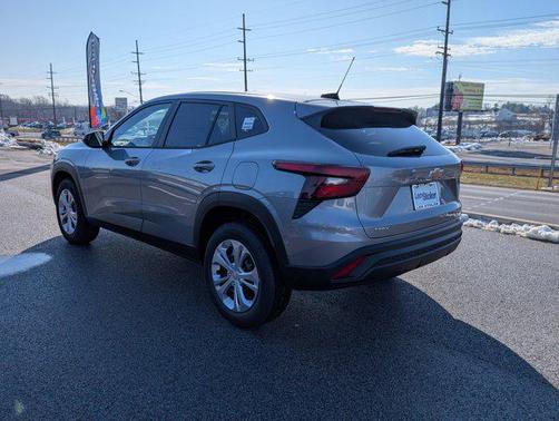 2026 Chevrolet Trax LS