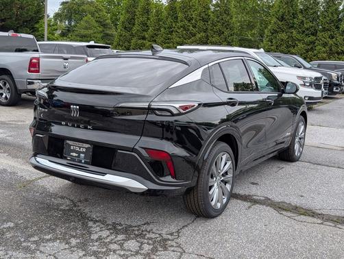 Ebony Twilight Metallic 2026 Buick Envista Avenir FWD