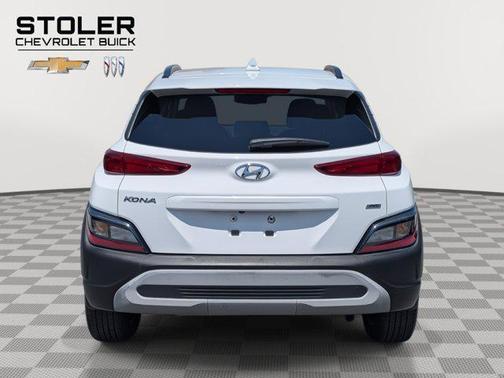 2022 Hyundai KONA SEL