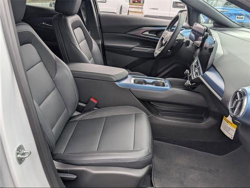 Summit White 2026 Chevrolet Equinox EV LT