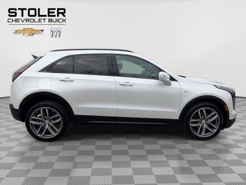 Crystal White Tricoat 2022 Cadillac XT4 Sport