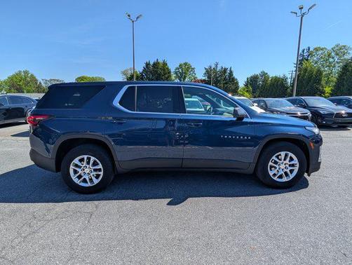 Northsky Blue Metallic 2023 Chevrolet Traverse LS