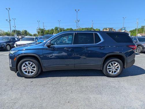 Northsky Blue Metallic 2023 Chevrolet Traverse LS