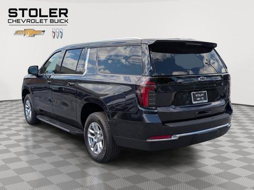 Dark Ash Metallic 2026 Chevrolet Suburban LS