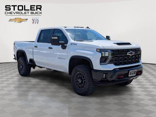 Summit White 2026 Chevrolet Silverado 2500 Crew Cab, Standard Bed, XR2, 4WD