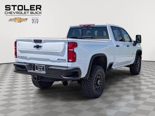 Summit White 2026 Chevrolet Silverado 2500 Crew Cab, Standard Bed, XR2, 4WD