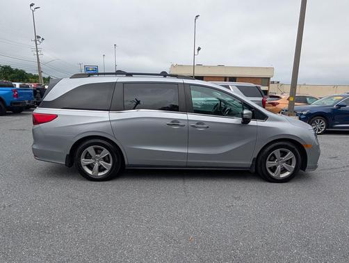 Lunar Silver Metallic 2020 Honda Odyssey EX-L
