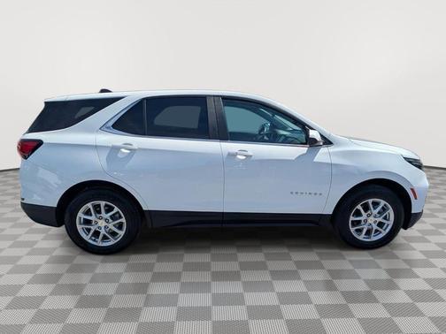 Summit White 2024 Chevrolet Equinox 1LT
