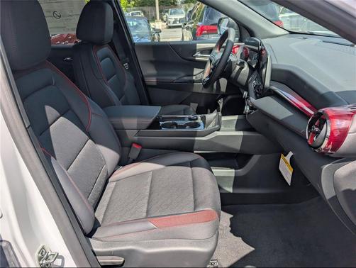 Polar White Tricoat 2027 Chevrolet Equinox AWD RS
