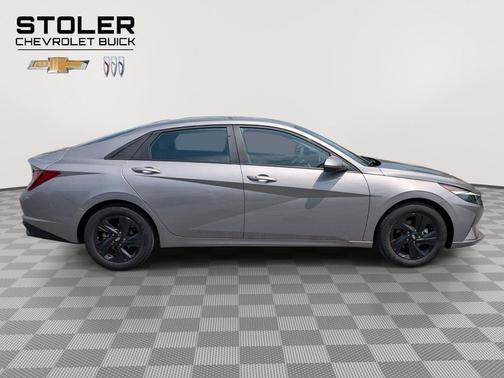 Fluid Metal 2023 Hyundai ELANTRA SEL