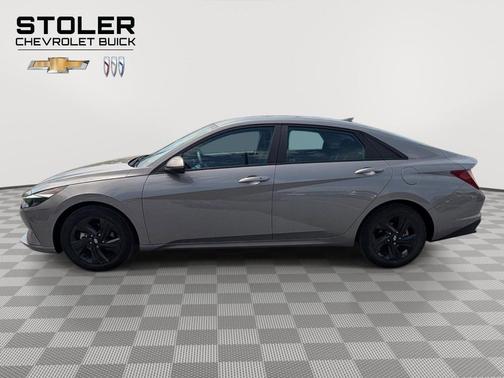 Fluid Metal 2023 Hyundai ELANTRA SEL