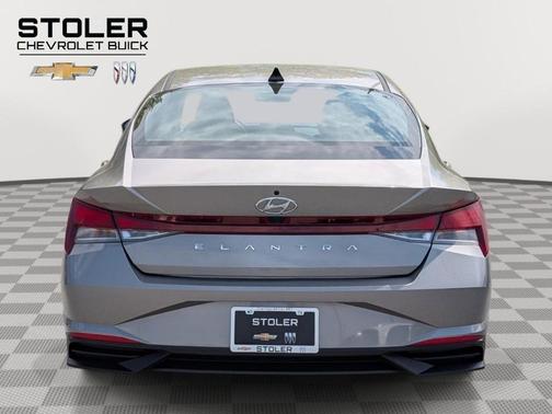 Fluid Metal 2023 Hyundai ELANTRA SEL