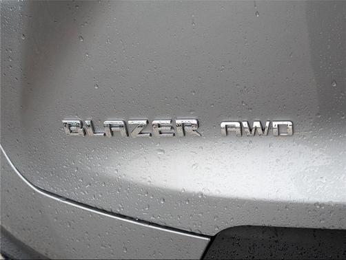 Sterling Gray Metallic 2026 Chevrolet Blazer 2LT