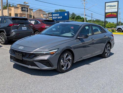 2025 Hyundai ELANTRA Sport
