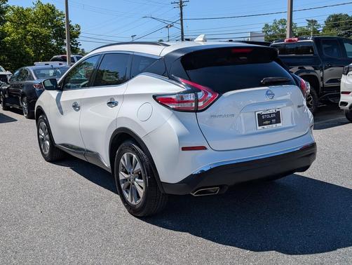 Pearl White 2018 Nissan Murano SV