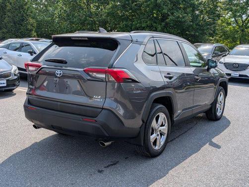 2021 Toyota RAV4 Hybrid XLE Premium