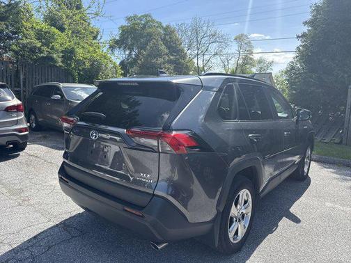 2021 Toyota RAV4 Hybrid XLE Premium